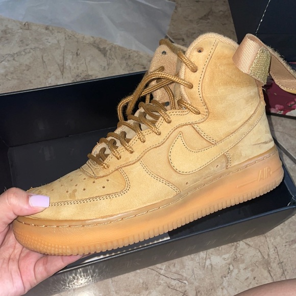 Nike Air Force - Picture 4 of 9